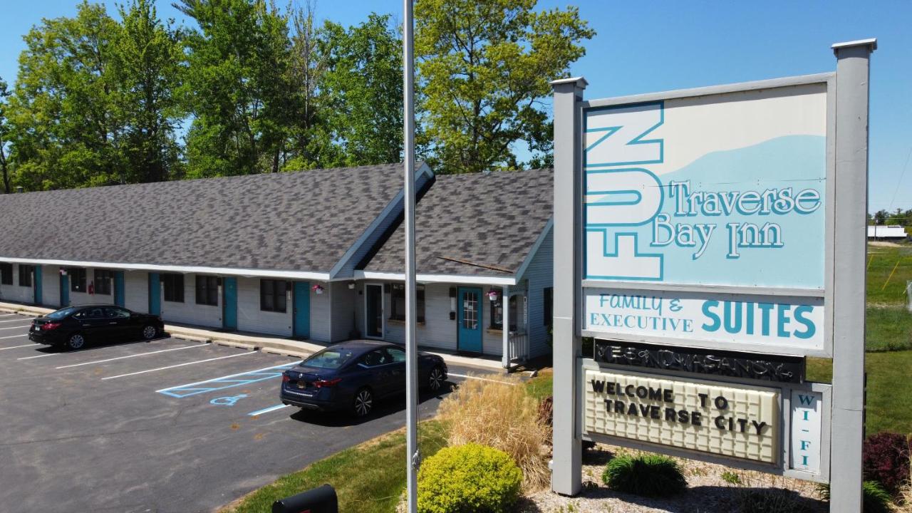 | Traverse Bay Inn