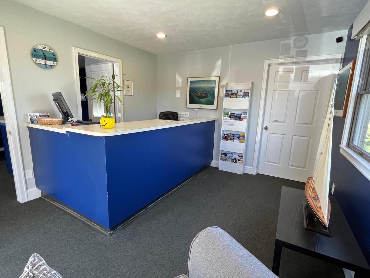 | Traverse Bay Inn