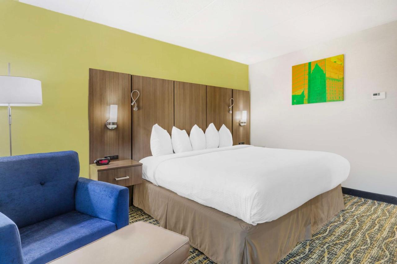 King Room - Non-Smoking at Best Western Plus New Englander