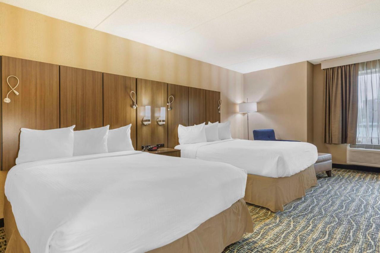 Queen Room with Two Queen Beds - Non-Smoking at Best Western Plus New Englander