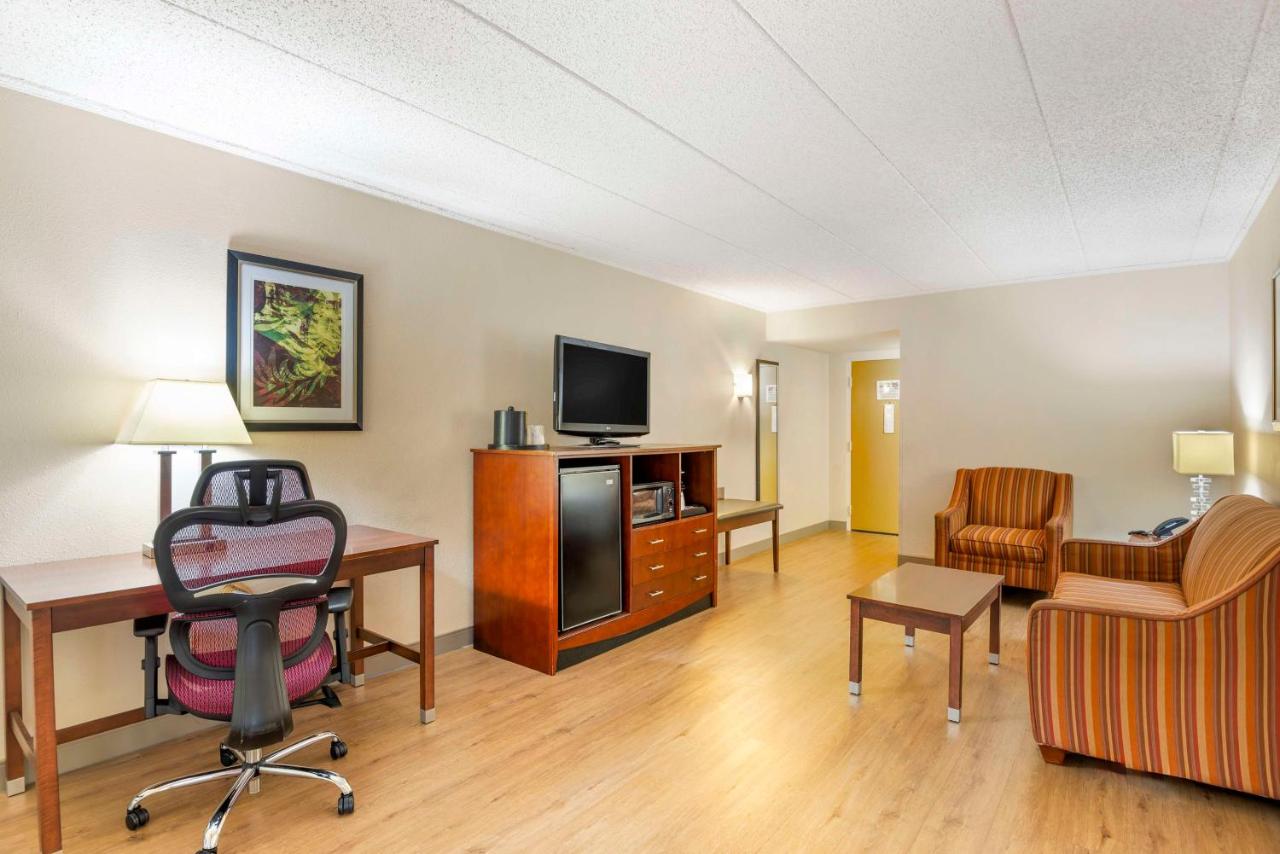 | Best Western PLUS Governor's Inn Richmond