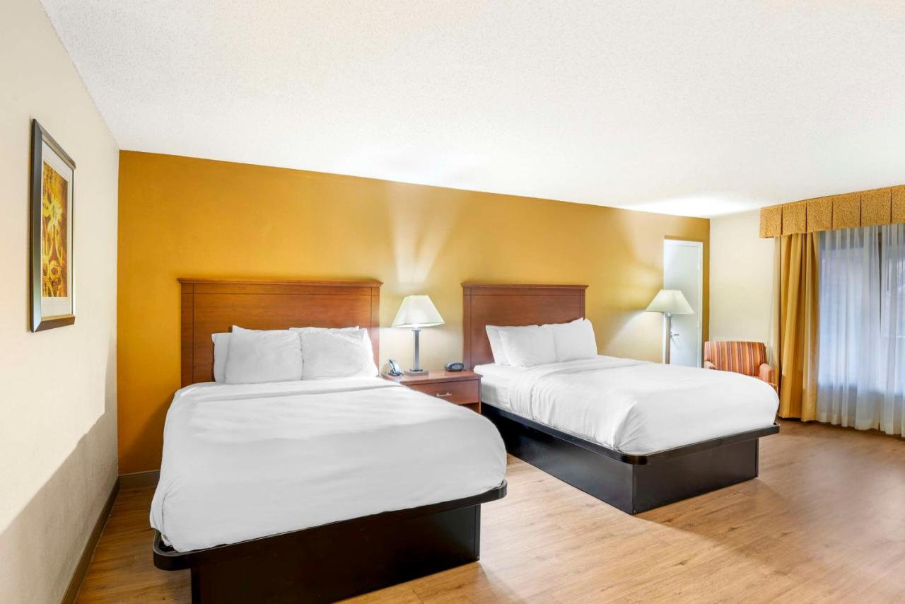 | Best Western PLUS Governor's Inn Richmond