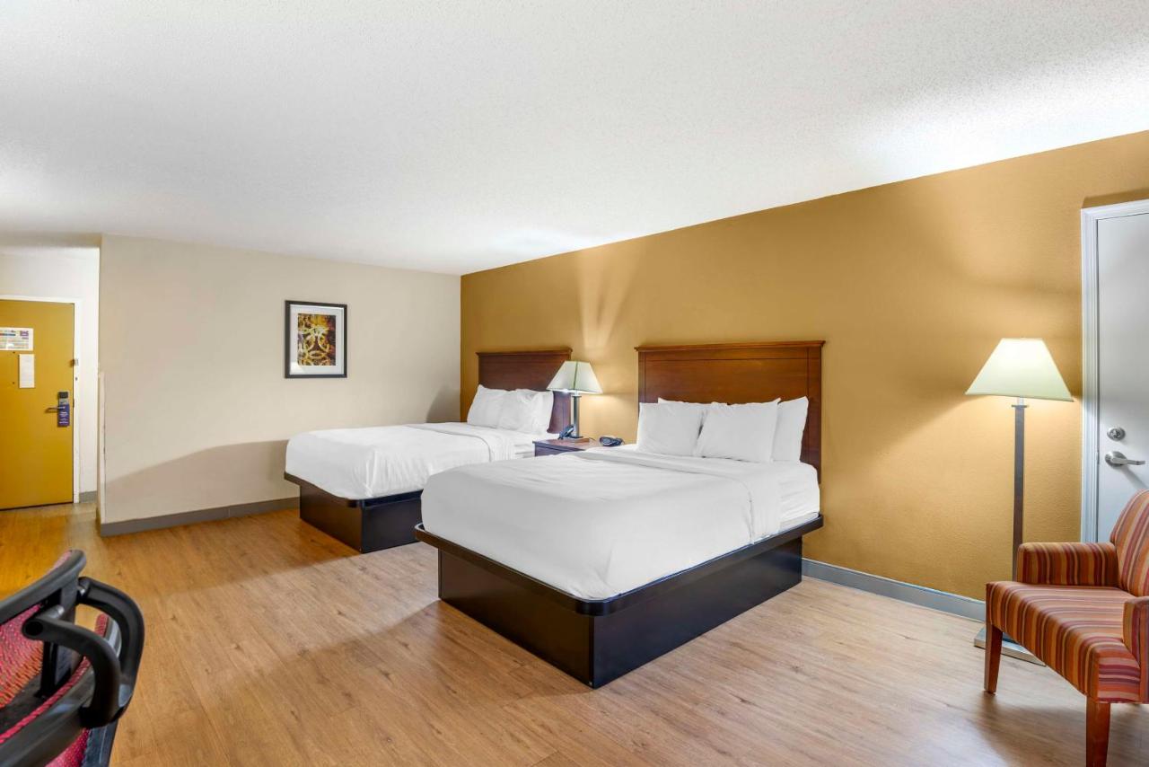 | Best Western PLUS Governor's Inn Richmond