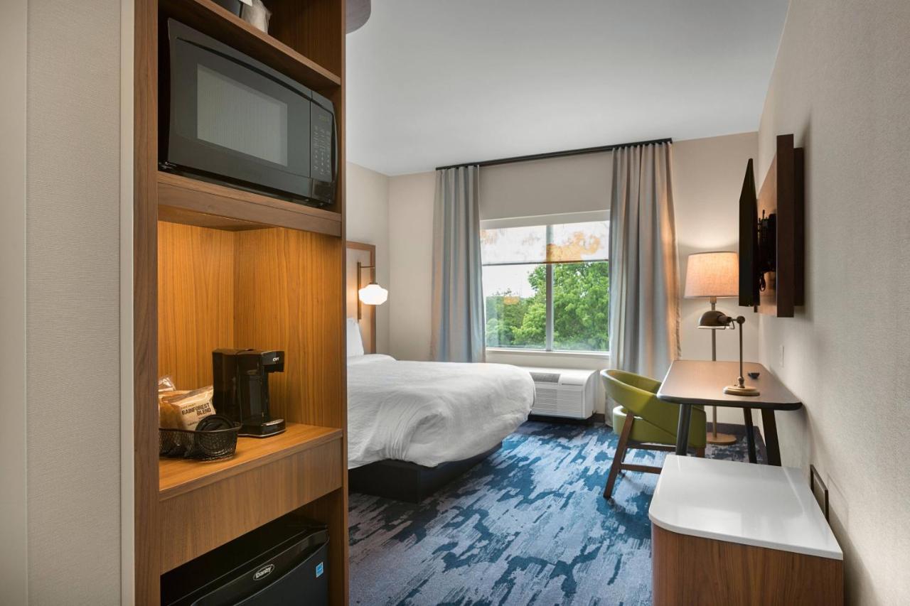 | Fairfield by Marriott Inn & Suites Statesville