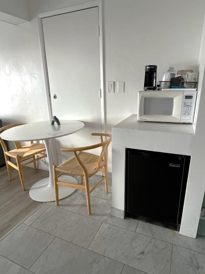 Queen Room - Disability Access at Capri Laguna on the Beach