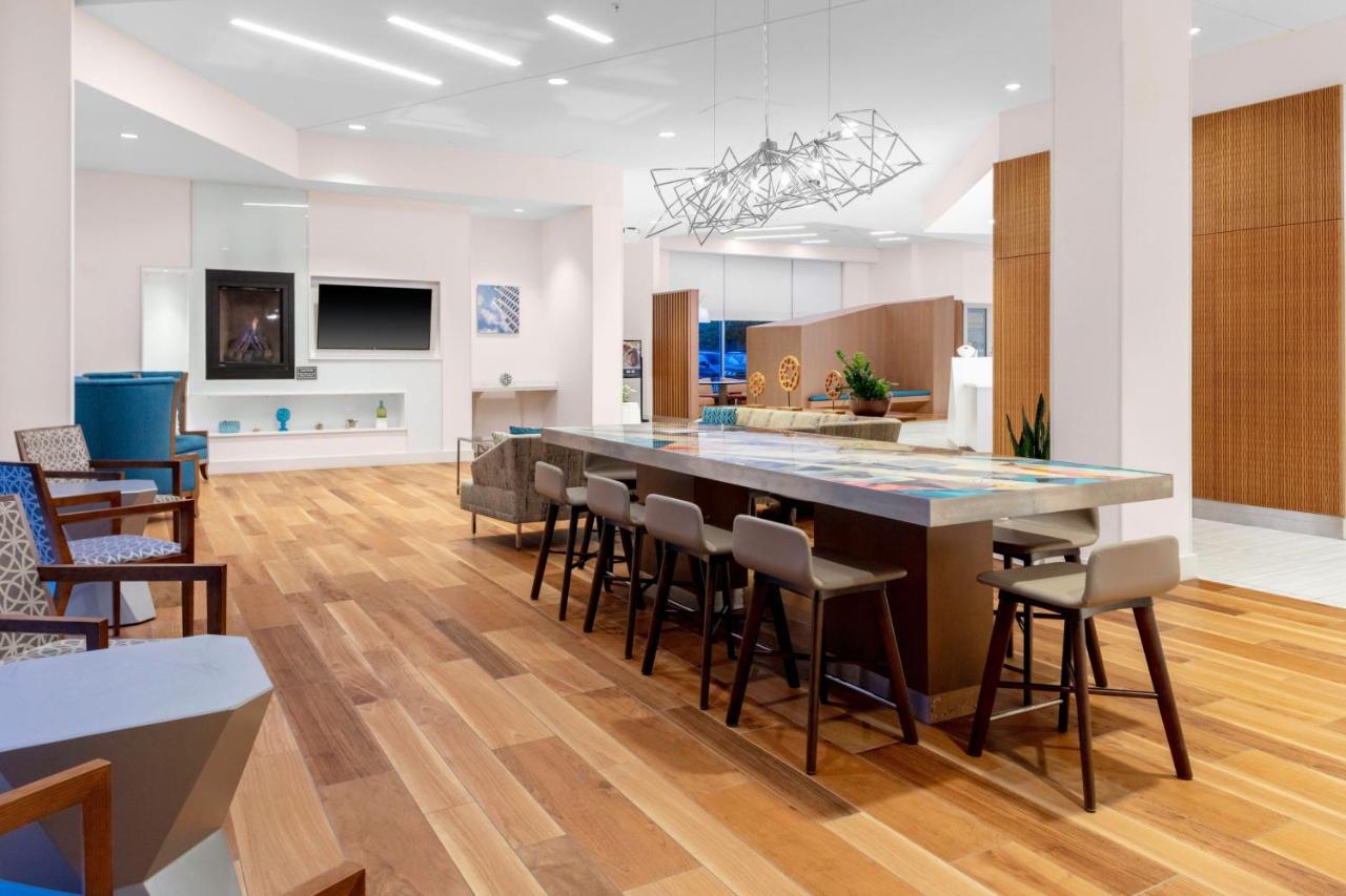 | Residence Inn by Marriott Boston Burlington
