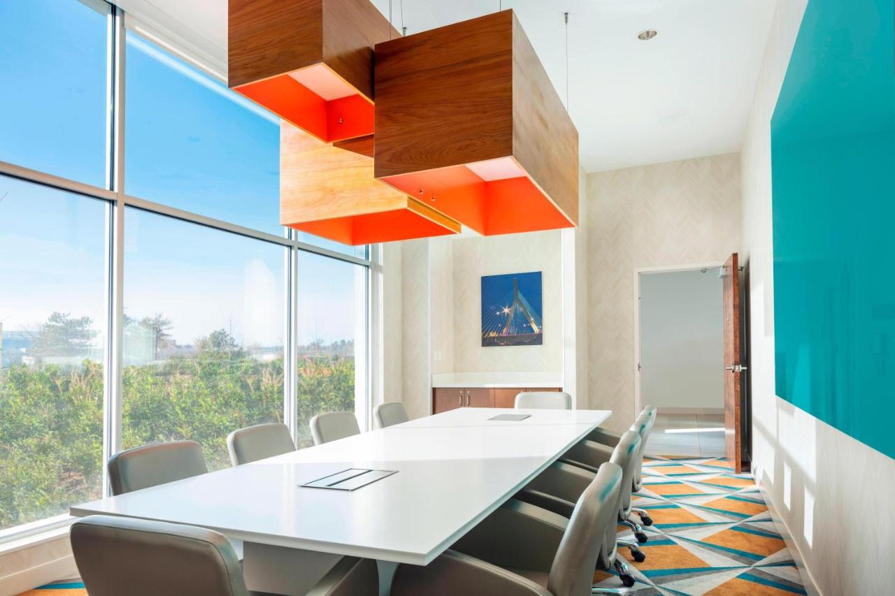 | Residence Inn by Marriott Boston Burlington