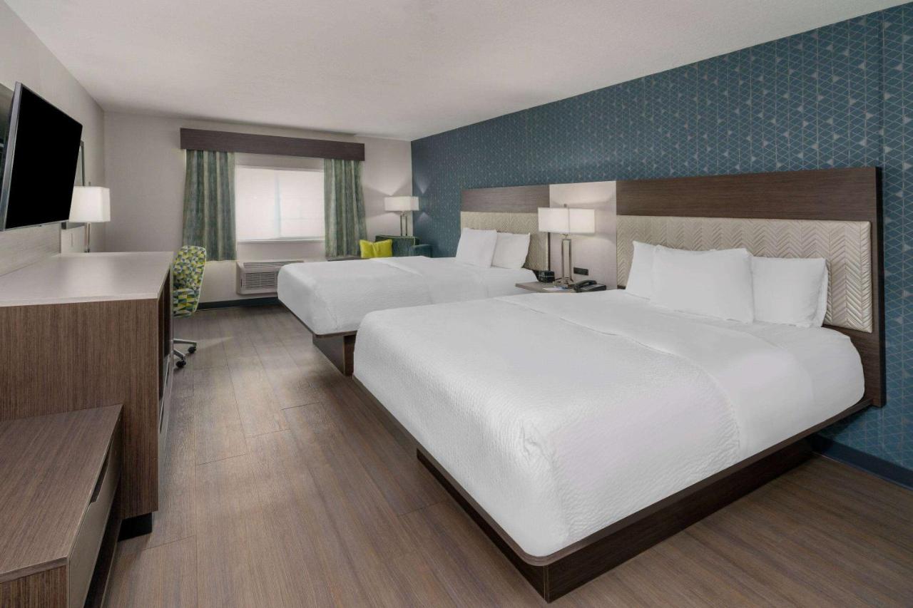 2 Queen Beds, Studio Suite, Limited View, Non-Smoking at La Quinta Inn & Suites by Wyndham Santa Rosa