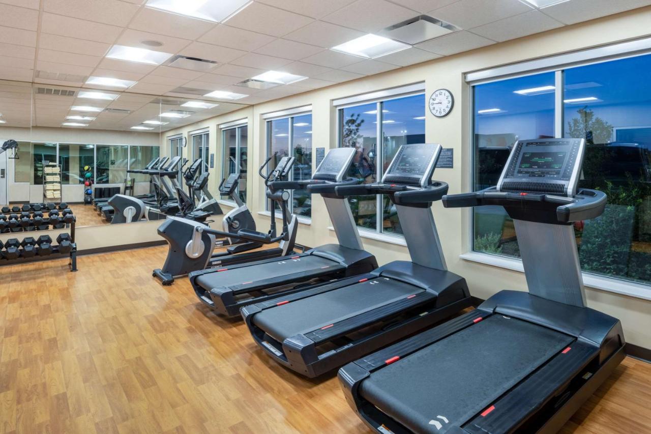 | Hyatt Place Fort Worth-Alliance Town Center