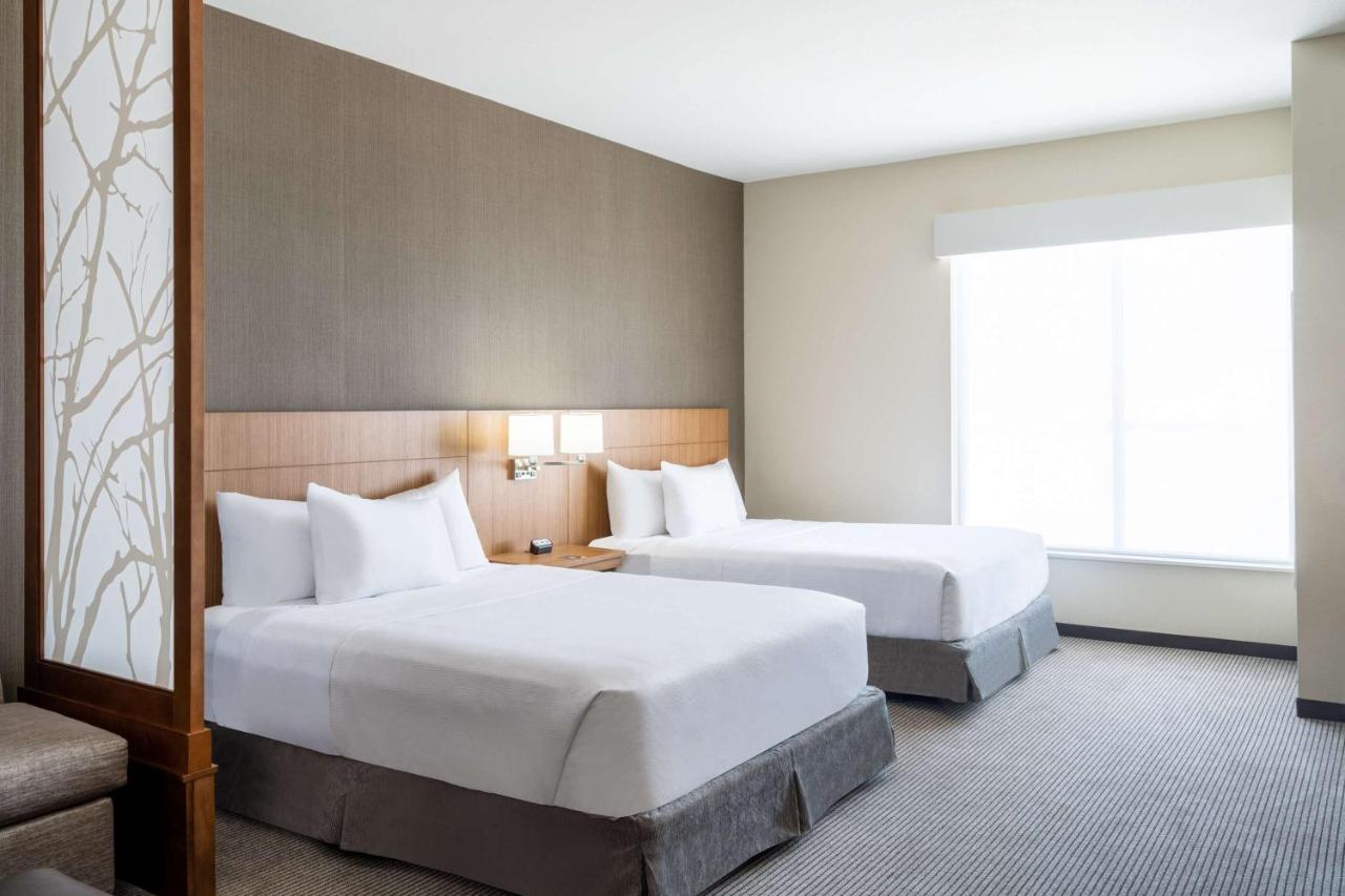 | Hyatt Place Fort Worth-Alliance Town Center