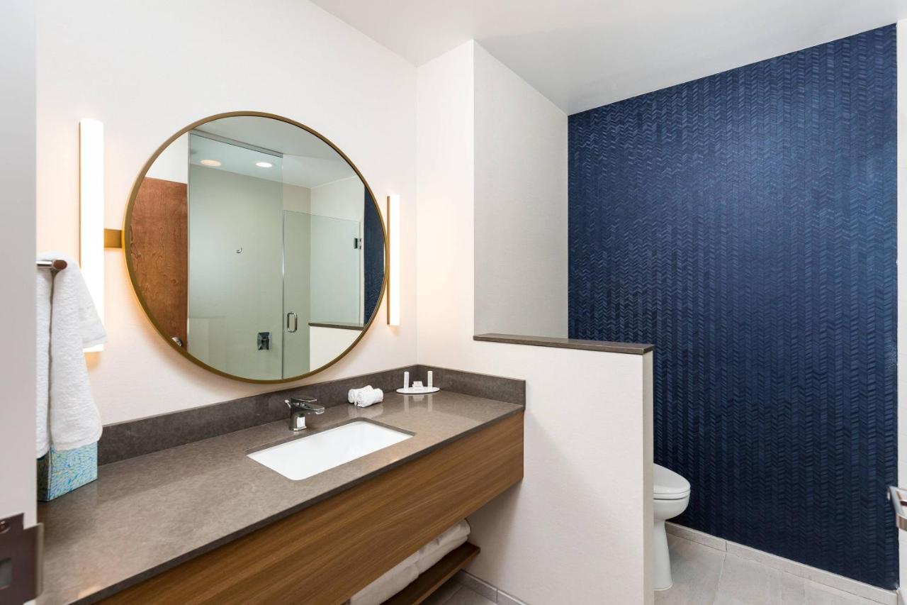 | Fairfield Inn & Suites by Marriott Crestview