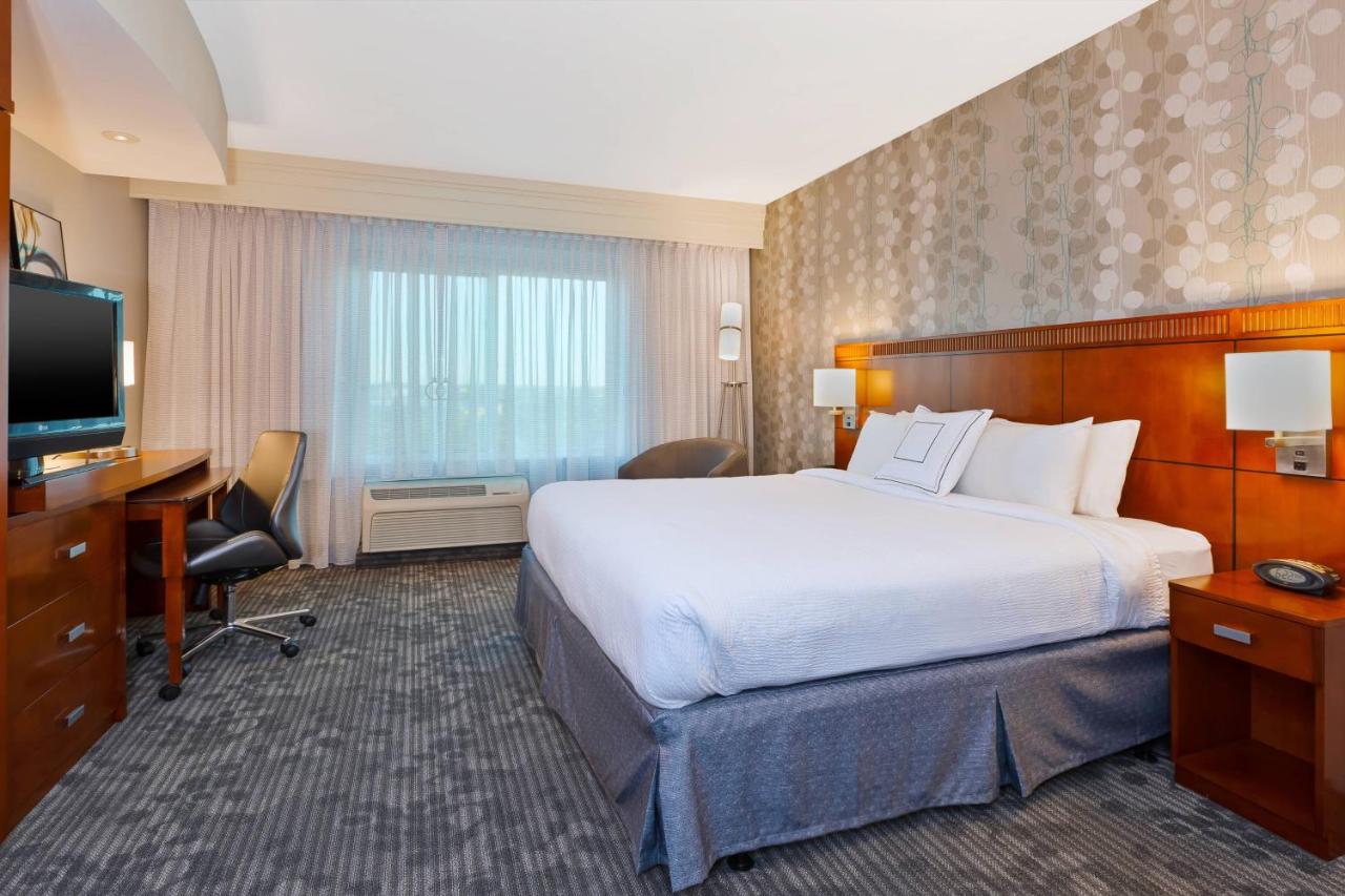  | Courtyard Omaha La Vista