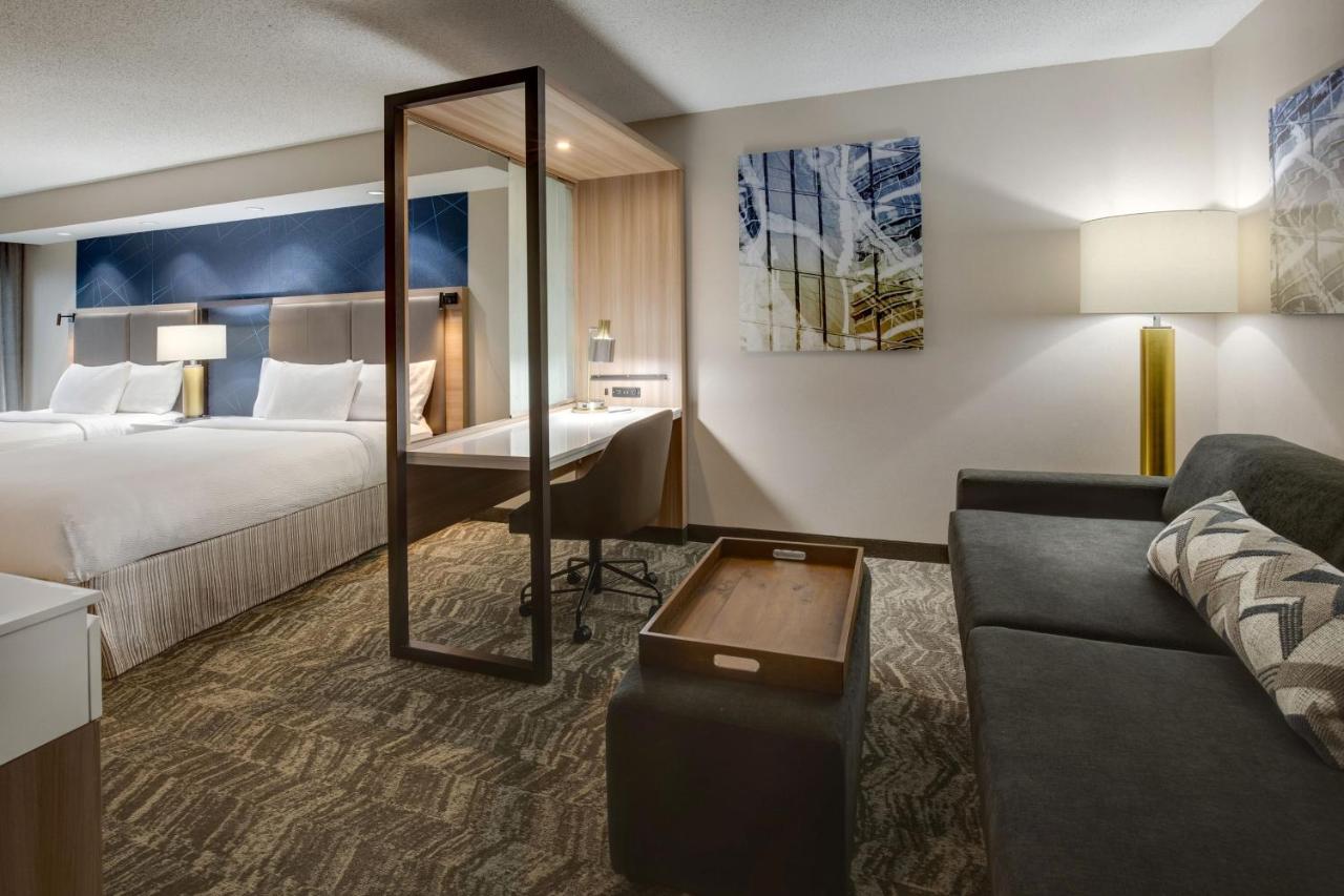 Queen Suite with Two Queen Beds and Sofa Bed at SpringHill Suites by Marriott Dayton South/Miamisburg