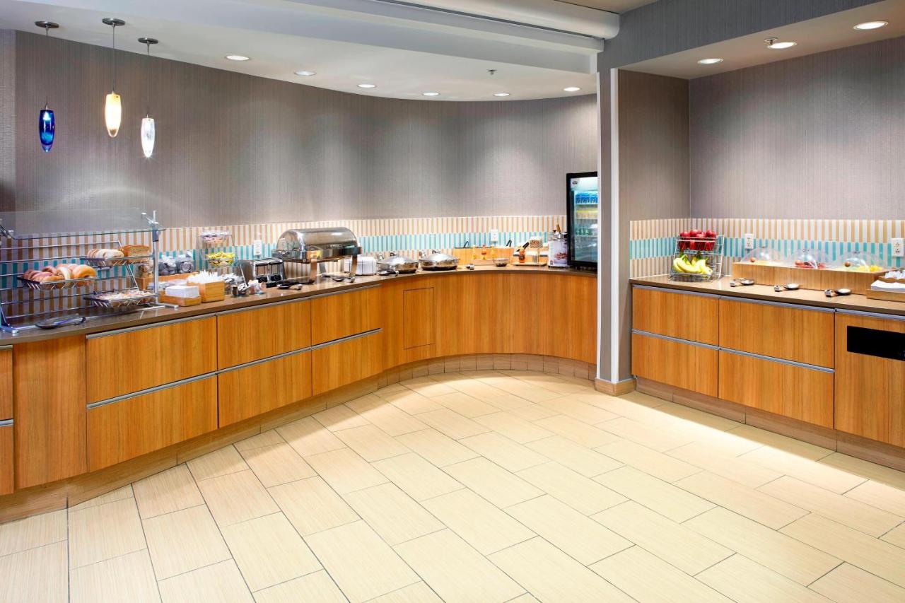 | SpringHill Suites by Marriott Chicago Waukegan/Gurnee
