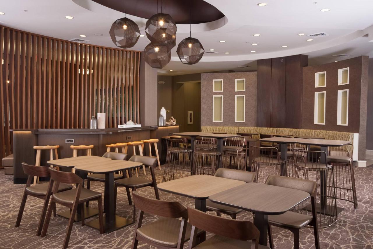 | Springhill Suites by Marriott Orlando Airport