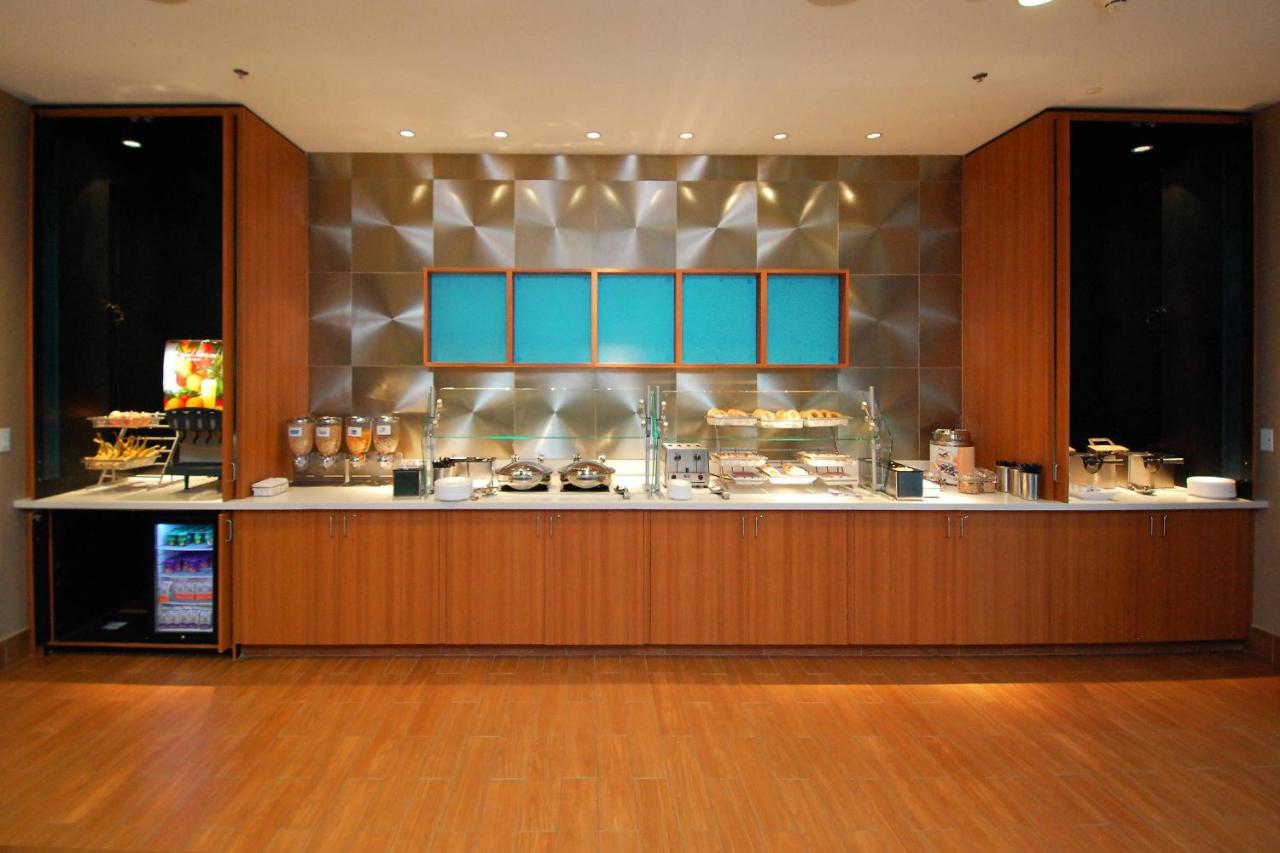  | SpringHill Suites by Marriott Las Vegas North Speedway