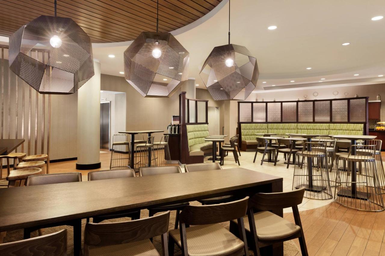 | Springhill Suites by Marriott West Palm Beach