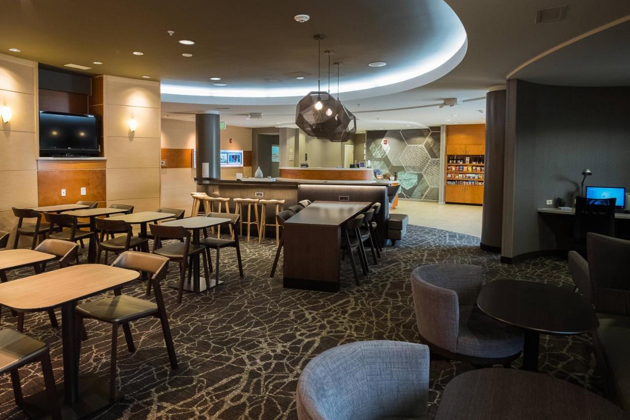 | Springhill Suites by Marriott Winston-Salem Hanes Mall