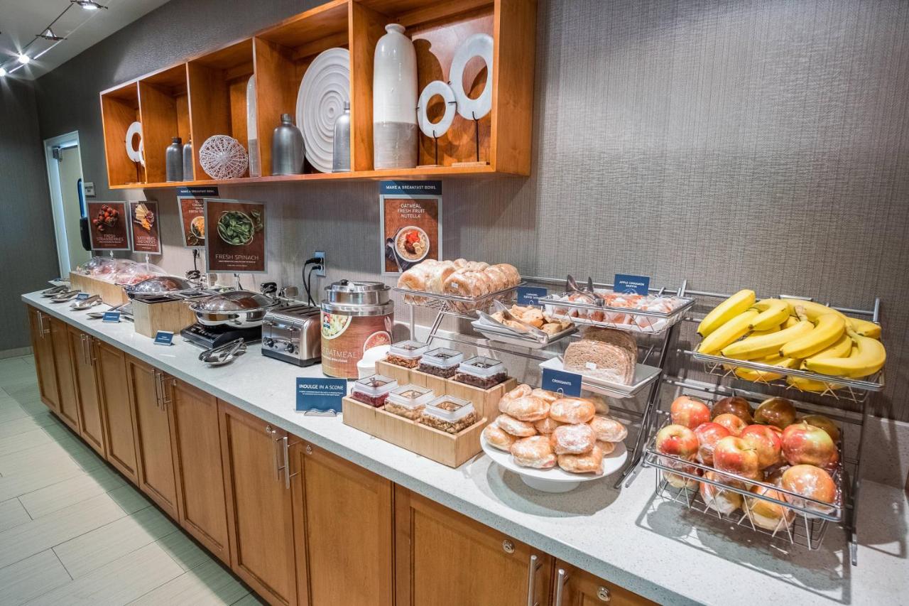 | Springhill Suites by Marriott Winston-Salem Hanes Mall
