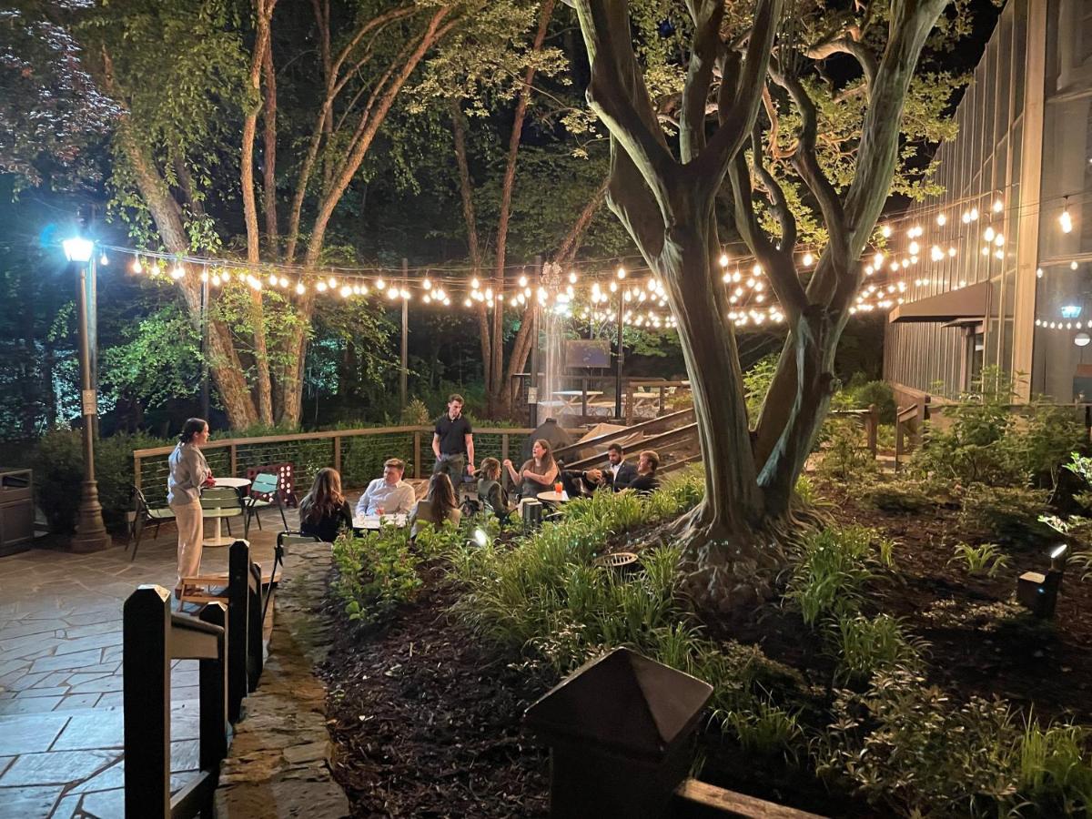 | Crowne Plaza Hotel Atlanta Perimeter at Ravinia, an IHG Hotel