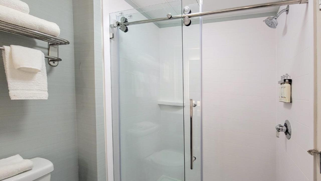 Executive Suite - Non-Smoking at Holiday Inn Belcamp - Aberdeen Area, an IHG Hotel