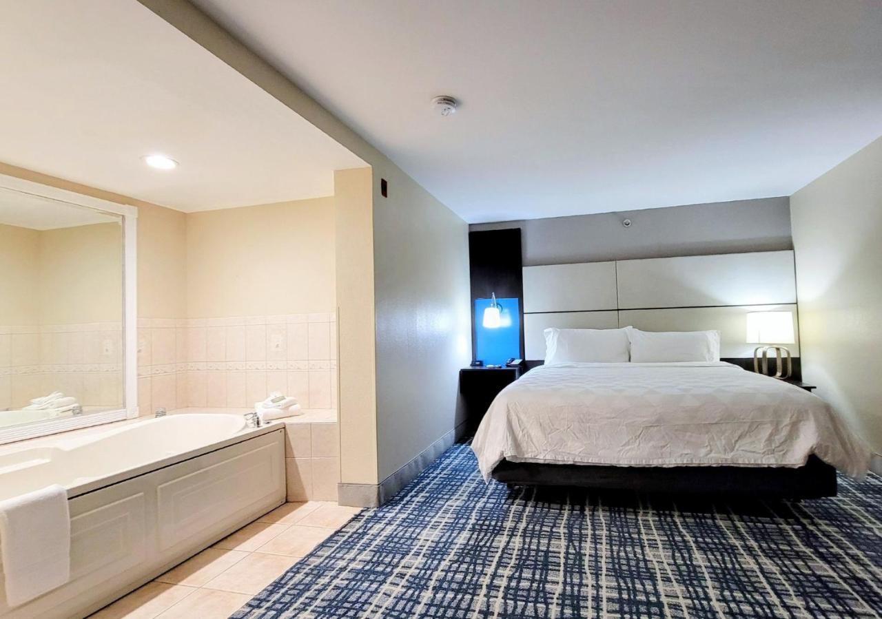 | Holiday Inn - Belcamp - Aberdeen Area, an IHG Hotel