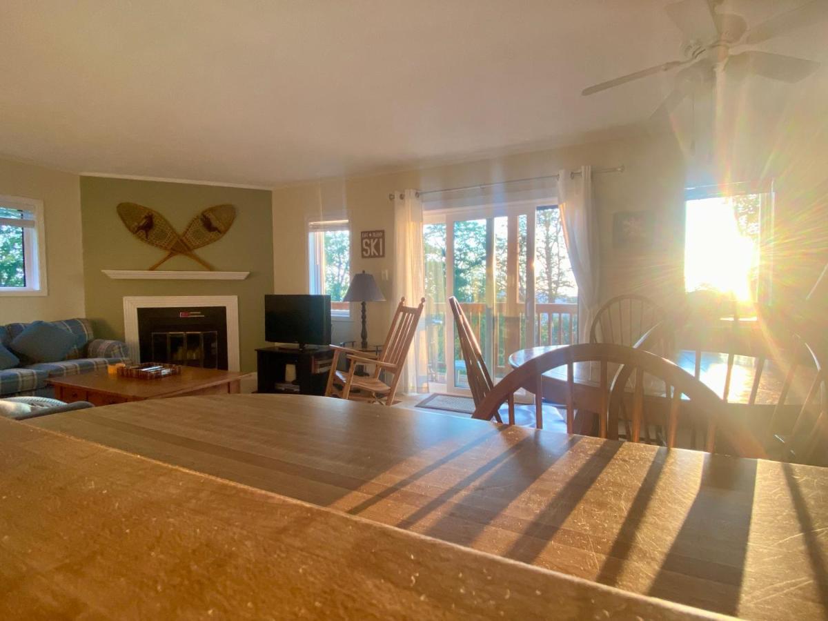 | APPresSki - 5 bed Ski in Ski out - 50 Steps to Ski Sugar Mountain Slopes