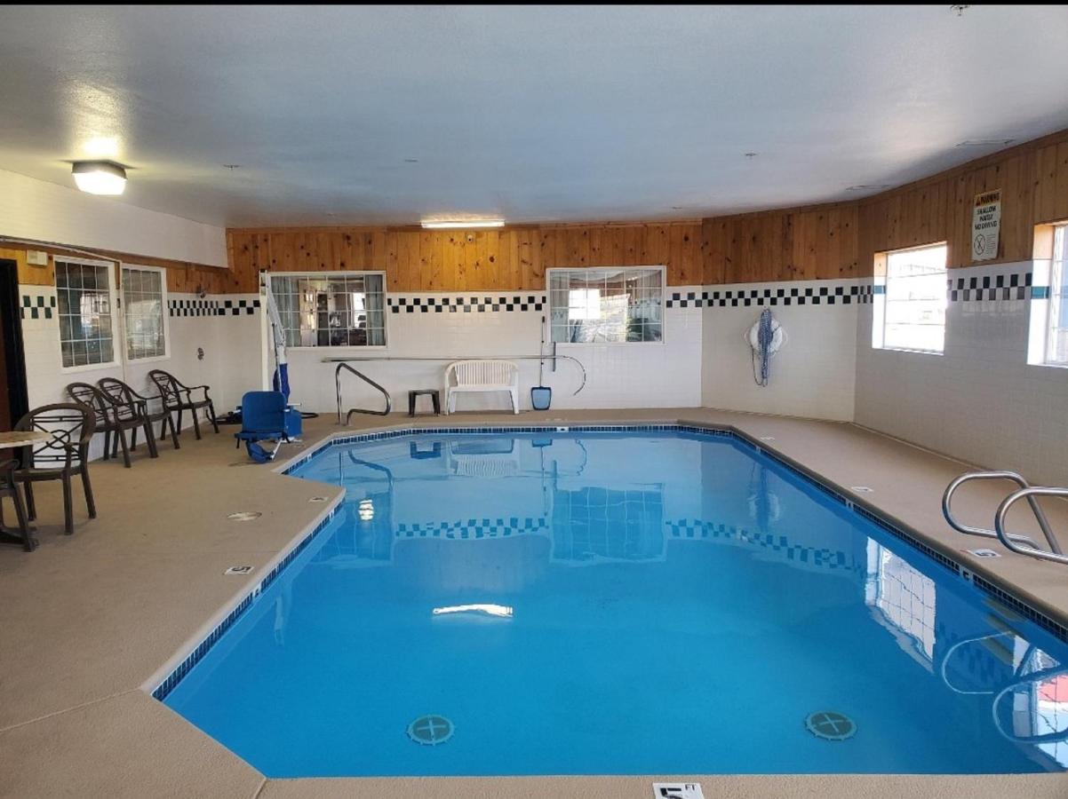 | Omak Inn