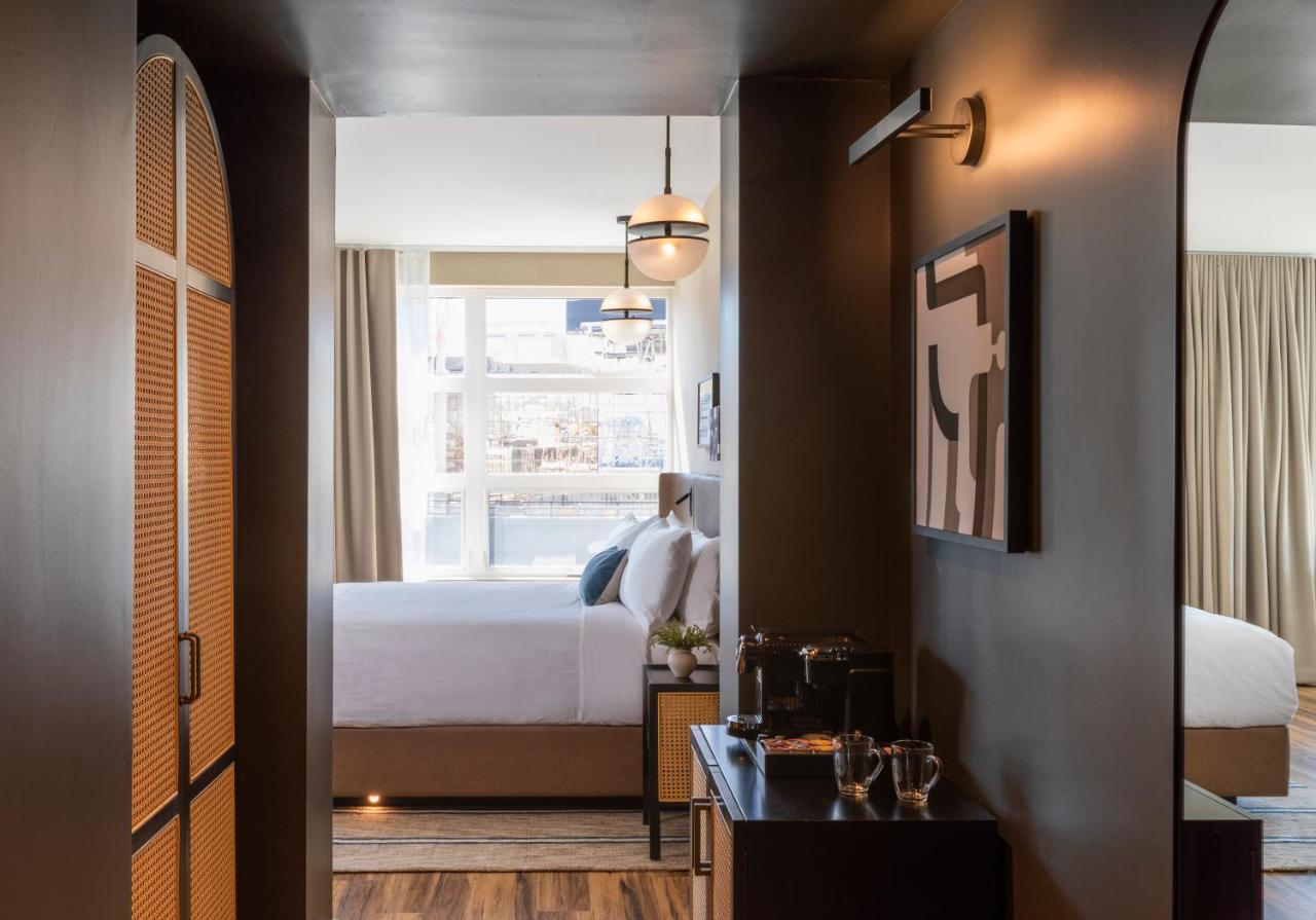 Broadway Suite at Kissel Uptown Oakland, in the Unbound Collection by Hyatt