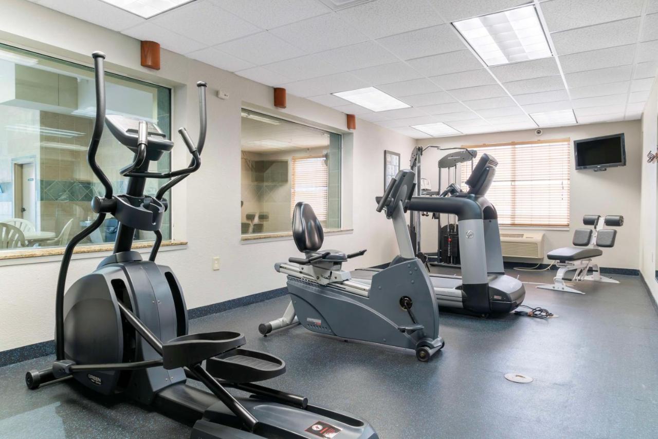 | Best Western Executive Inn & Suites