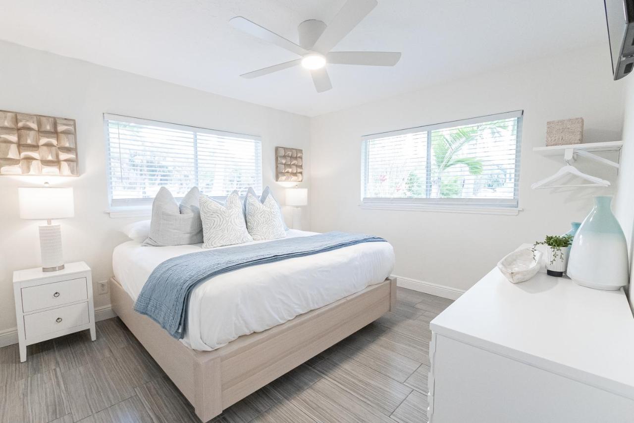  | Siesta Key Beachside Villas