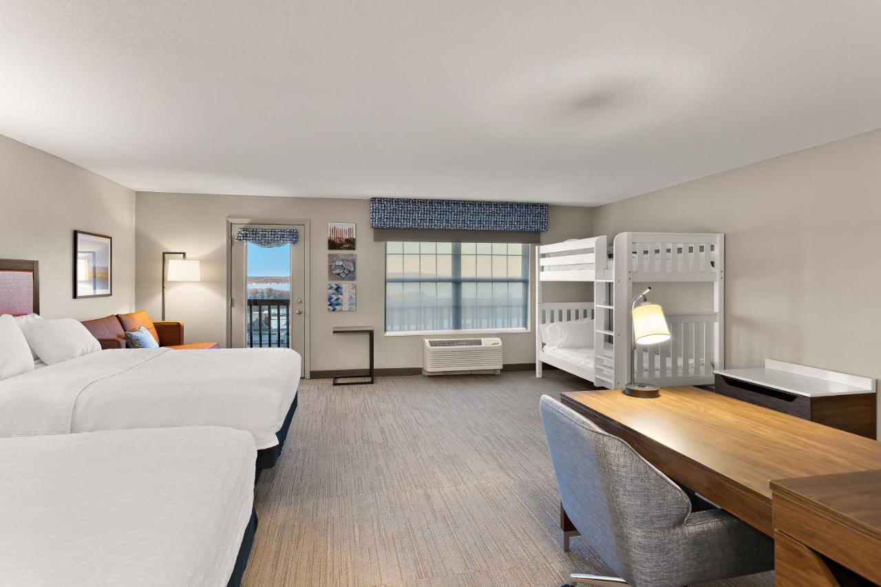 Queen Suite with Two Queen Beds - Non-Smoking at Hampton Inn & Suites by Hilton Petoskey