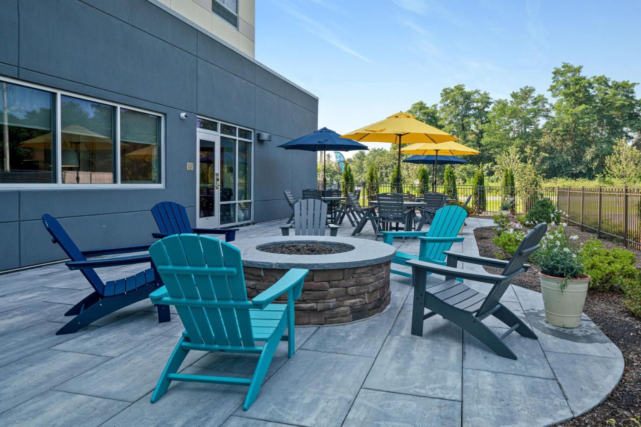 | Fairfield by Marriott Inn & Suites Somerset