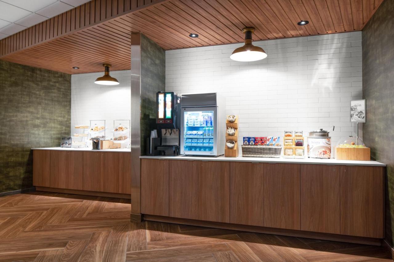 | Fairfield by Marriott Inn & Suites Somerset