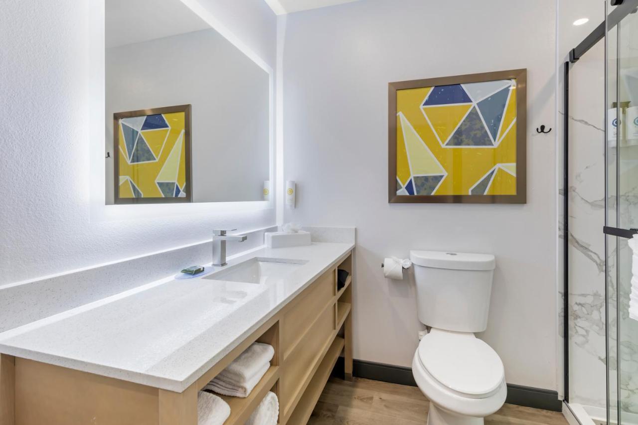 Standard Room, 2 Queen Beds, Non Smoking at Comfort Inn & Suites Irvine Spectrum