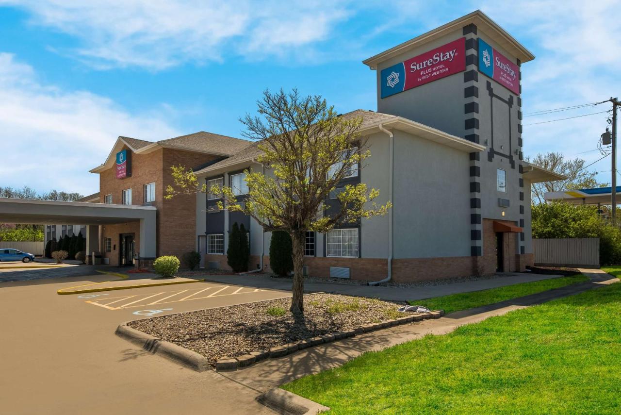 | SureStay Plus Hotel by Best Western Topeka Northwest