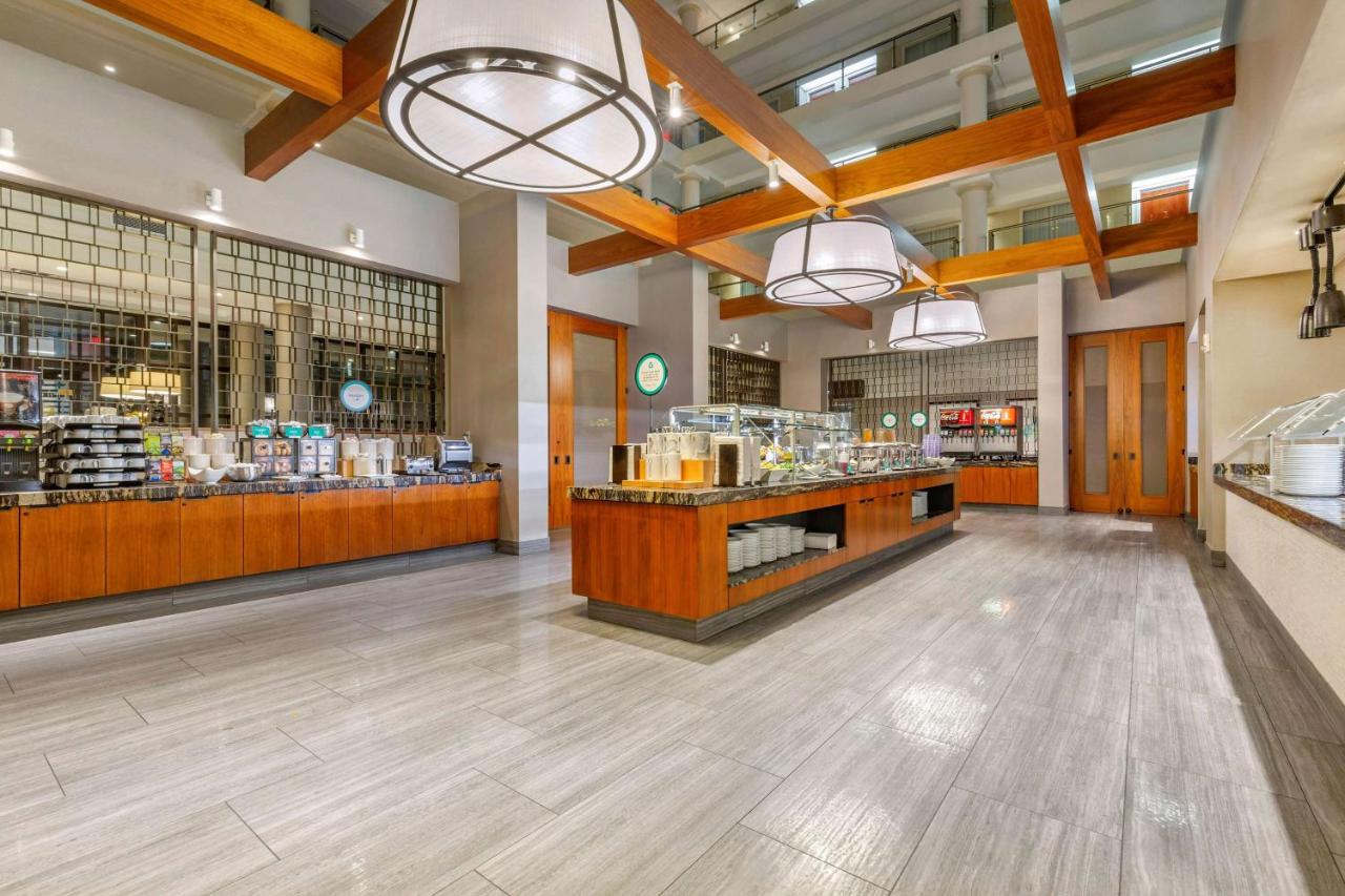 | Hilton Club The District Washington DC