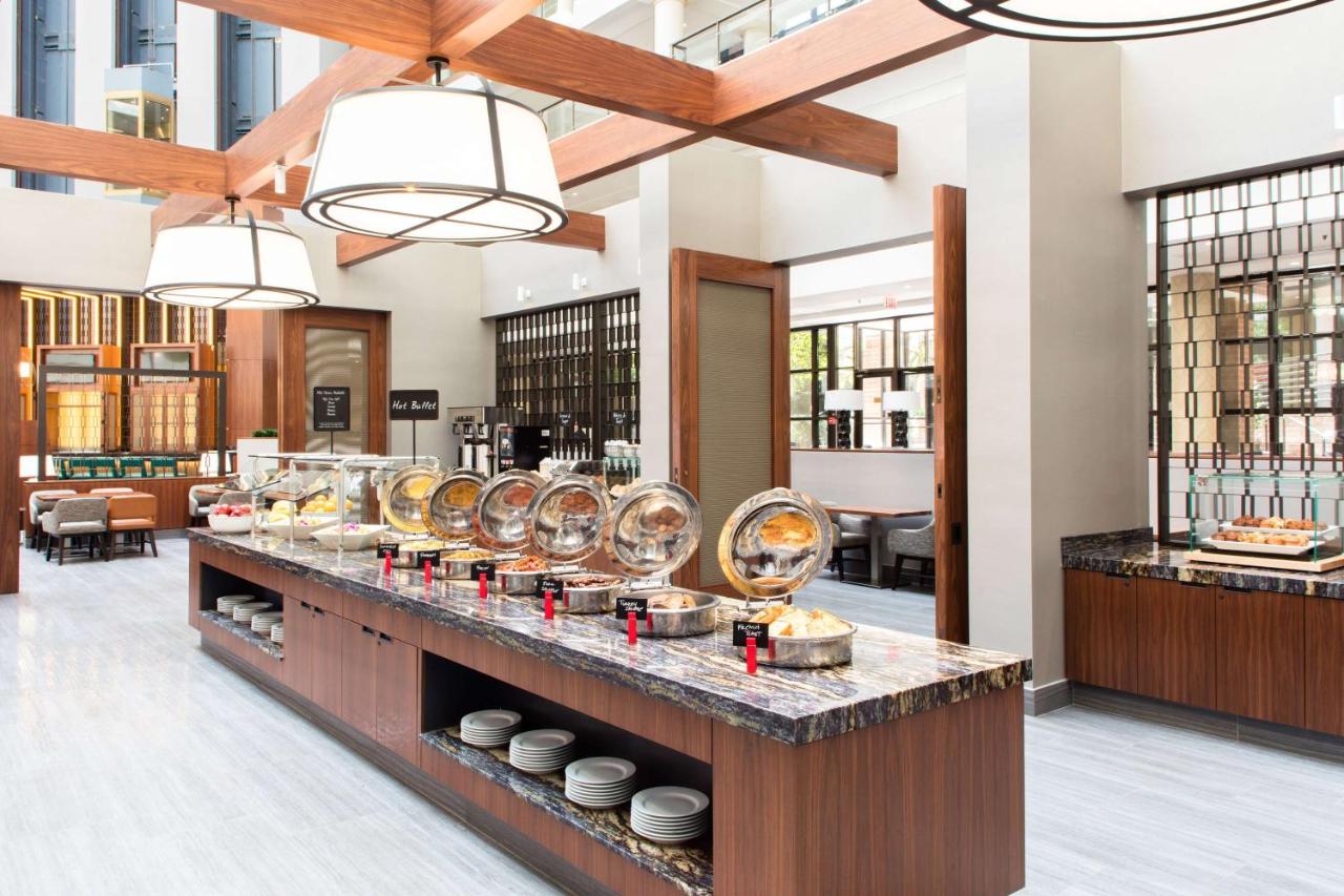 | Hilton Club The District Washington DC