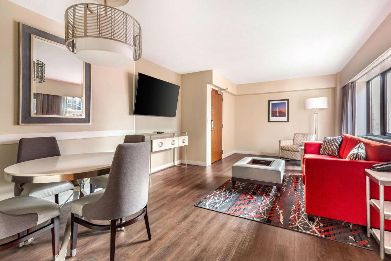 | Hilton Club The District Washington DC