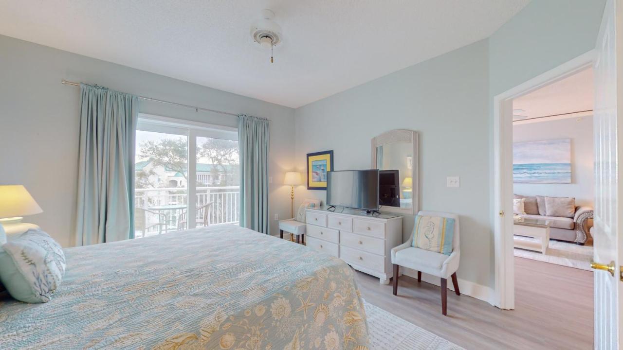  | 5502 Hampton Place South