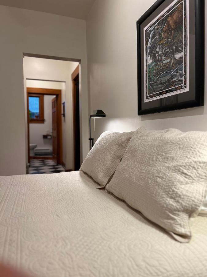 | Inn At Creek Street