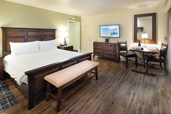 Superior Double Room at The Quail