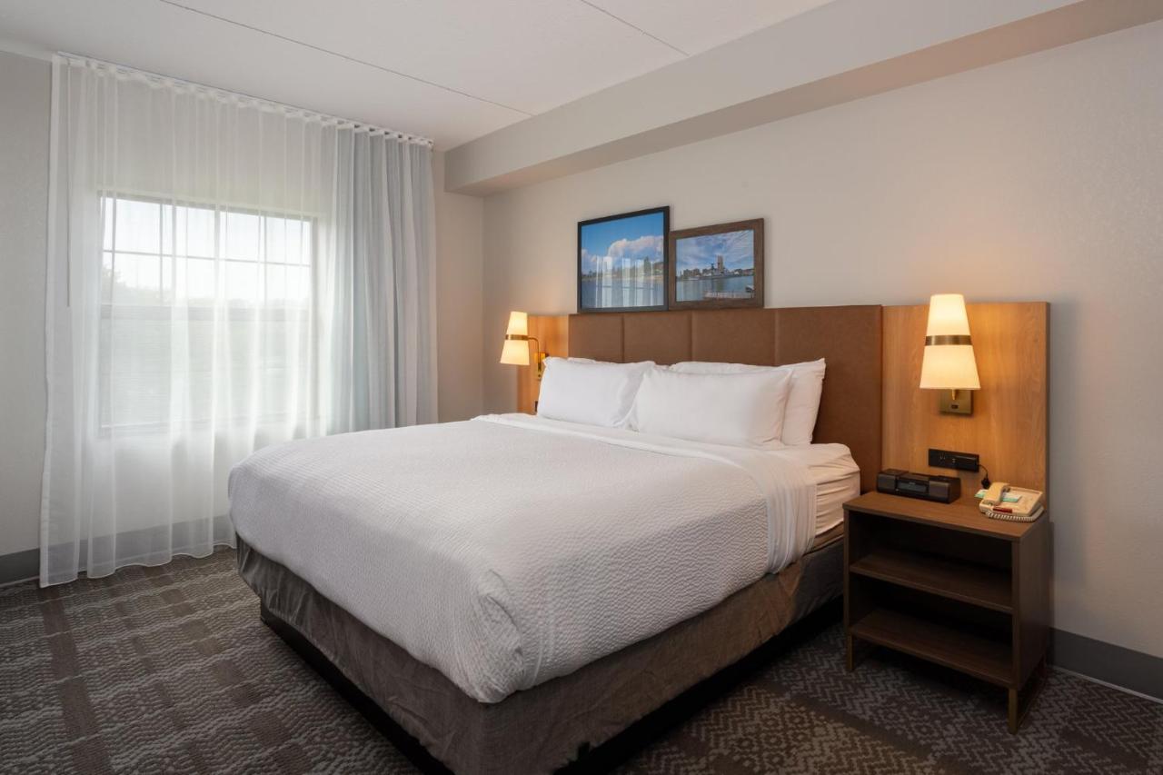 One-Bedroom King Suite - Non-Smoking at Staybridge Suites West Seneca by IHG