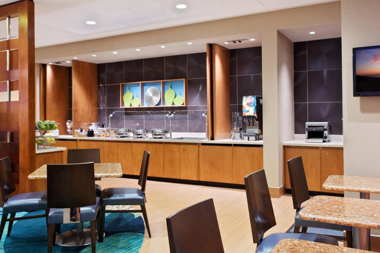  | SpringHill Suites Pensacola