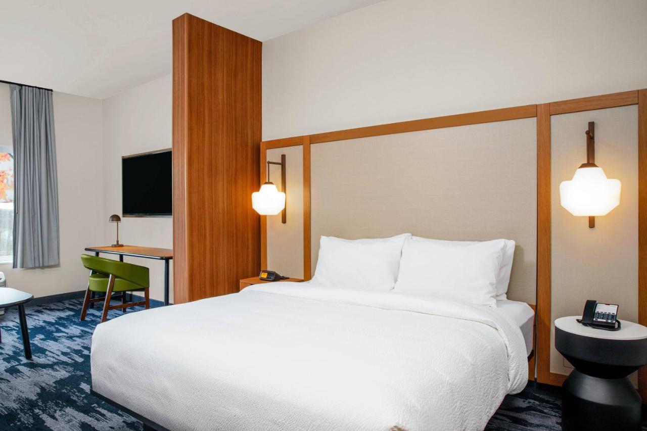 | Fairfield by Marriott Inn & Suites Harrisburg West/Mechanicsburg
