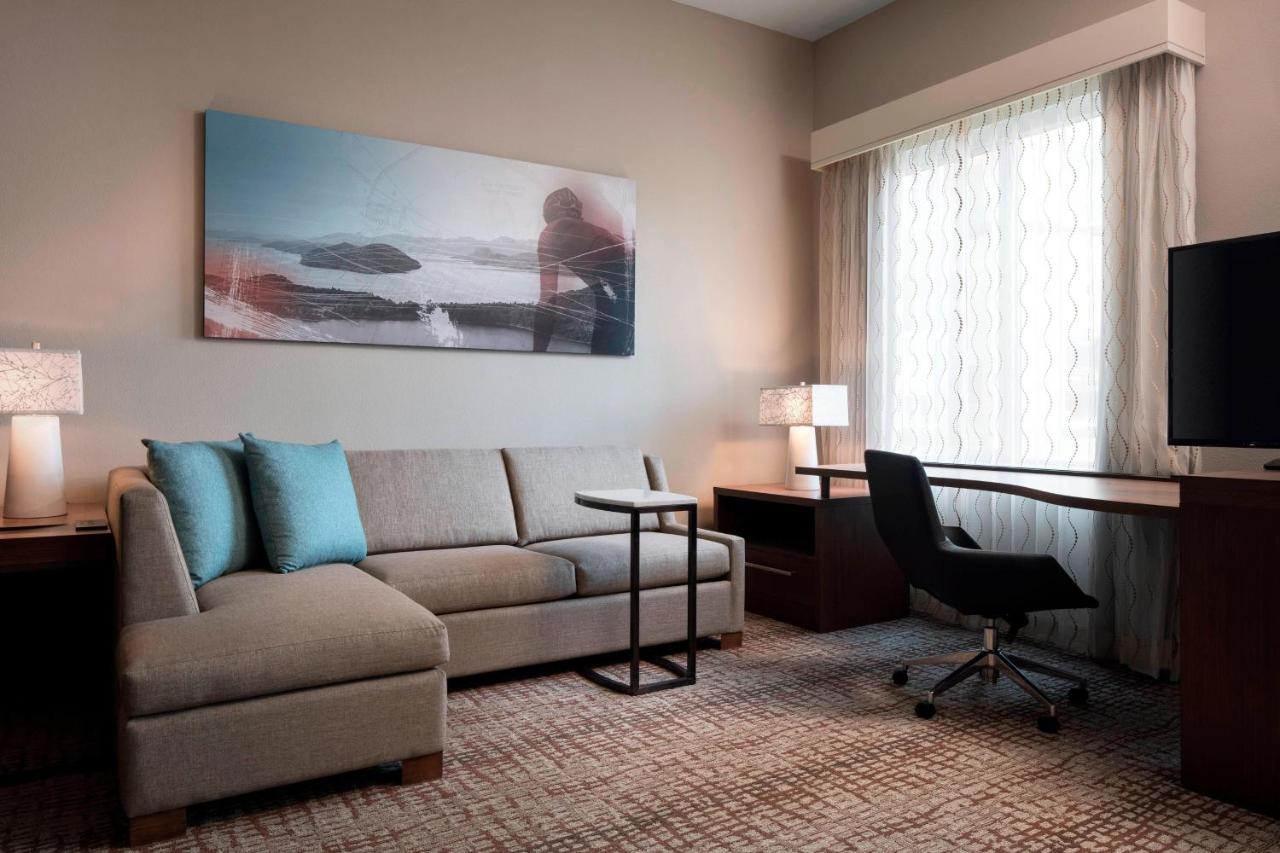 Queen Studio with Two Queen Beds and Sofa Bed at Residence Inn by Marriott Redwood City San Carlos
