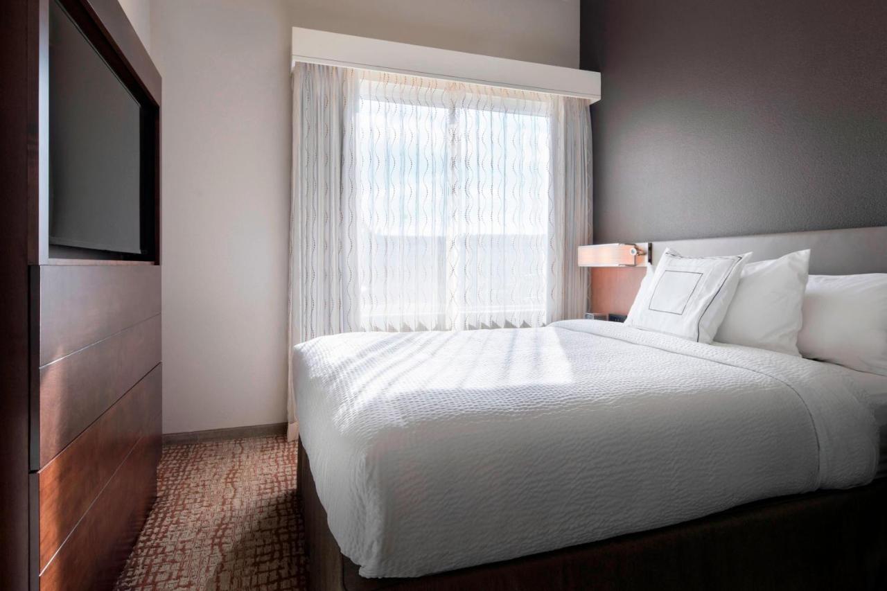 Two-Bedroom Suite at Residence Inn by Marriott Redwood City San Carlos