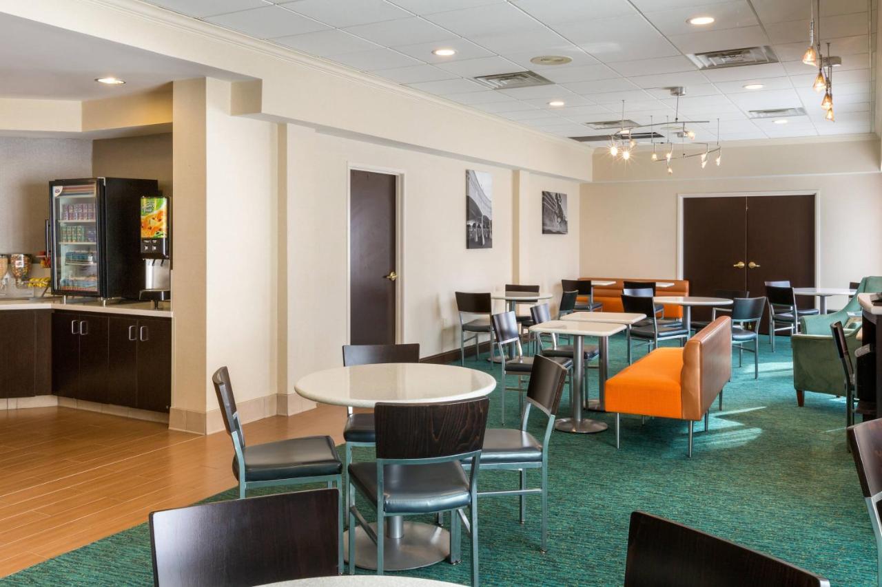 | Springhill Suites By Marriott Louisville Hurstbourne North