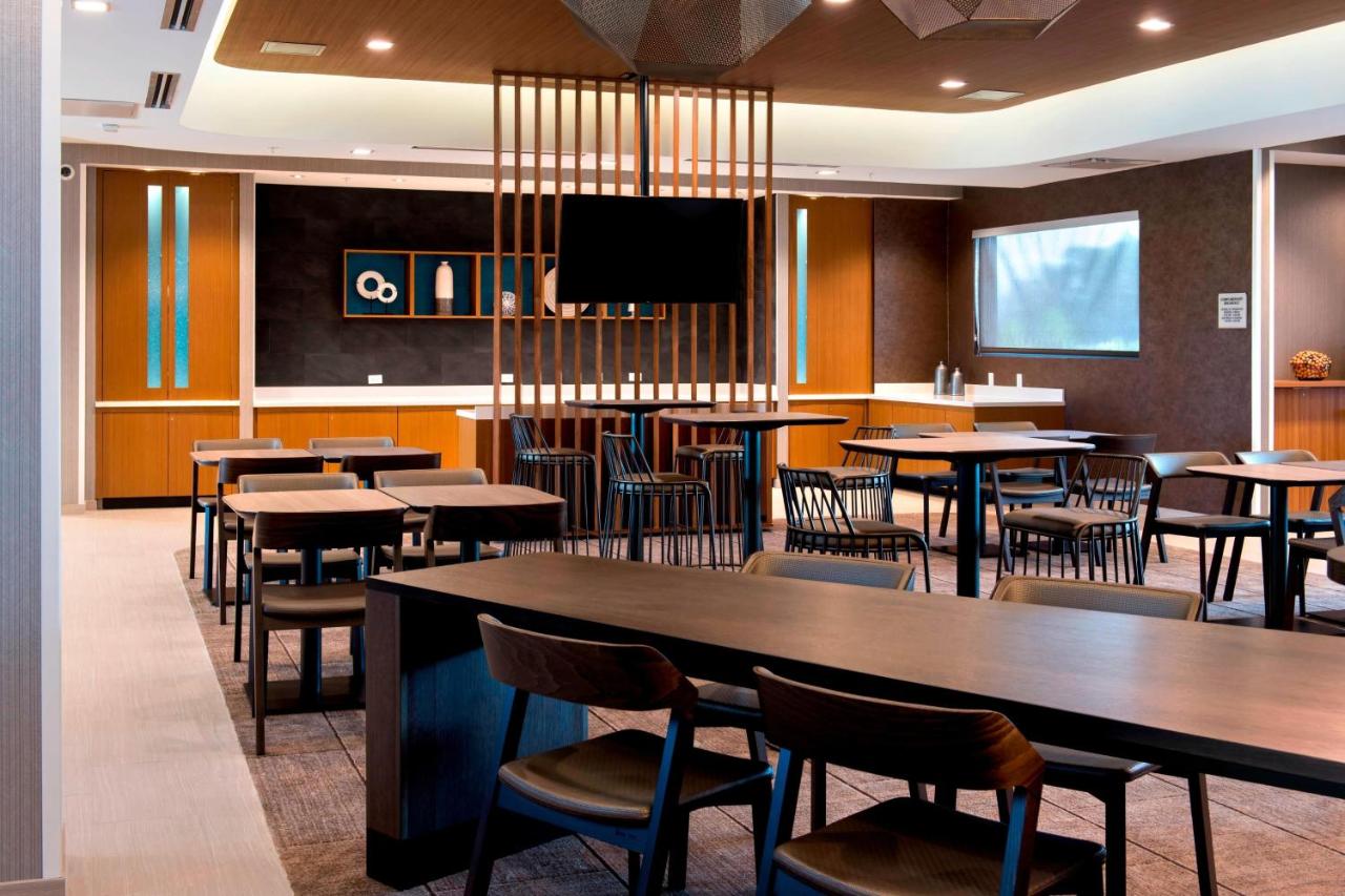 | SpringHill Suites by Marriott Tampa Suncoast Parkway