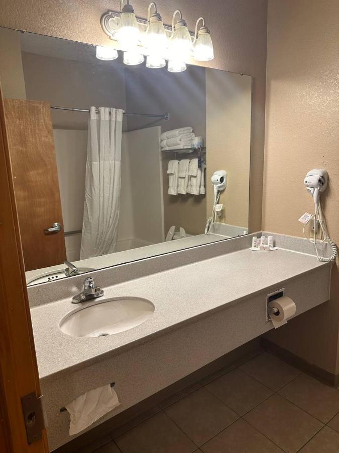 Deluxe King Studio Suite - Non-Smoking at Baymont by Wyndham Lawrenceburg